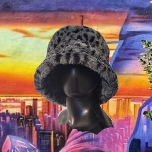 Vintage Snow Leopard Faux Fur Bucket Hat